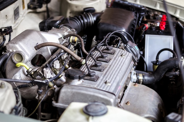 Photo close-up of car engine