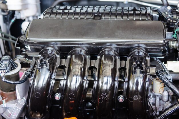 Photo close-up of car engine