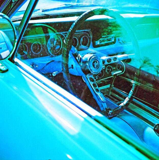 Photo close-up of car interior