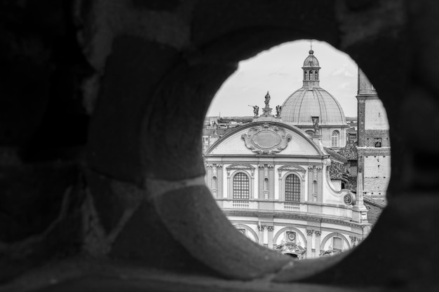 Foto close-up della cattedrale contro il cielo