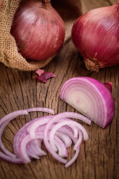 Photo close-up of chopped vegetables on cutting board