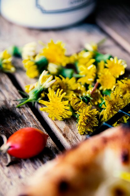 Foto close-up delle decorazioni natalizie sul tavolo