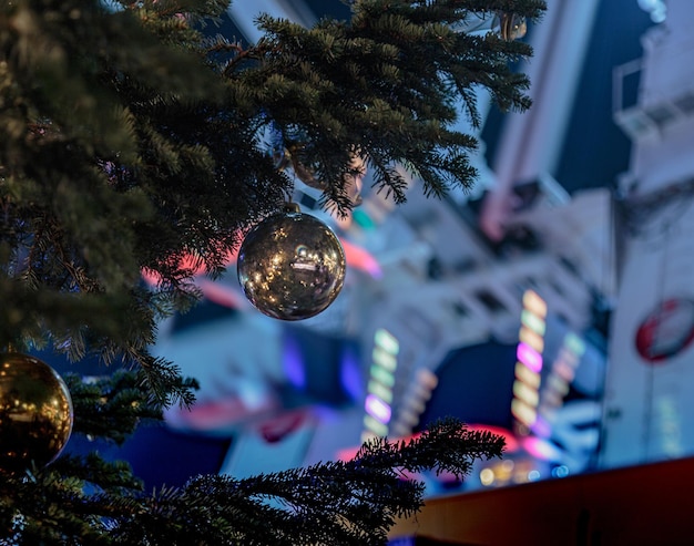 Photo close-up of christmas ornament at night