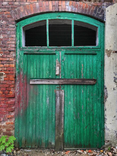 Photo close-up of closed door