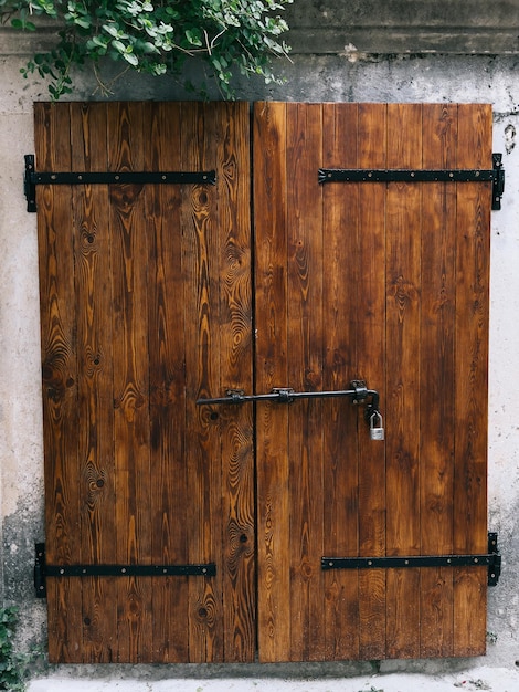 Photo close-up of closed door