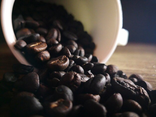 Foto prossimo piano dei chicchi di caffè