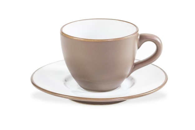 Foto close-up di una tazza di caffè sullo sfondo bianco