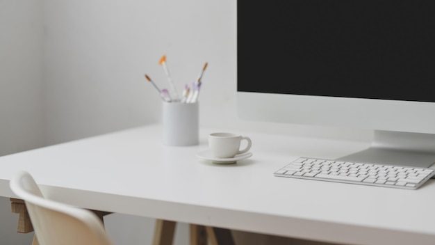 Photo close-up of coffee cup on table