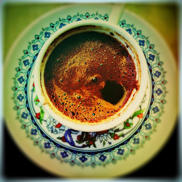 Foto close-up di una tazza di caffè