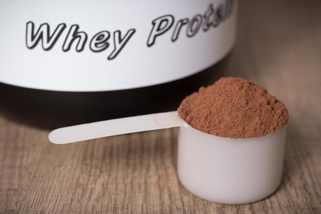 The Ultimate Guide to the Best Protein Powders for Muscle Growth and Protein-Based Muscle-Building Supplements