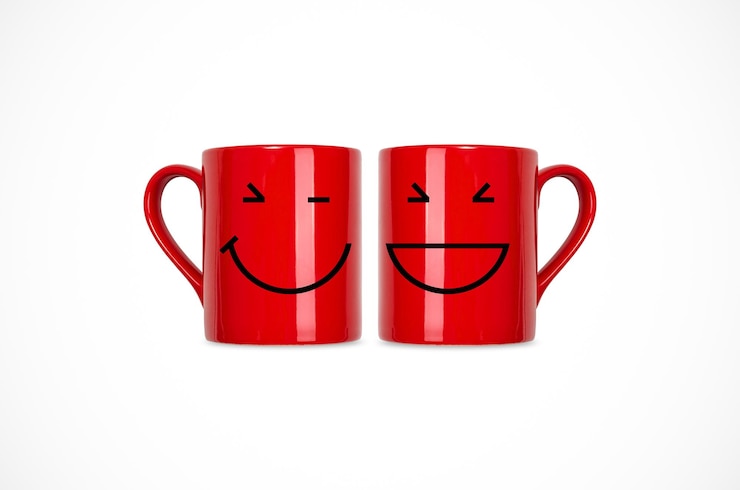 फोटो close-up of coffee mug against white background