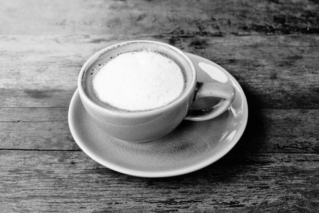 Foto prossimo piano del caffè sul tavolo