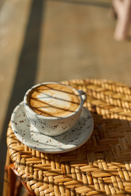 Photo close-up of coffee on table