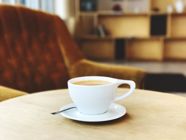 Photo close-up of coffee on table