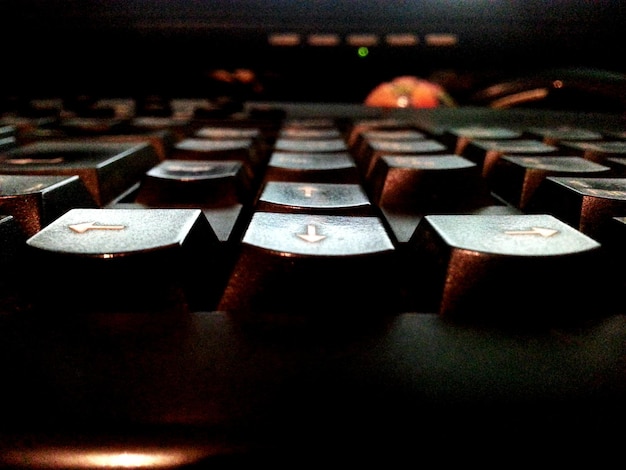 Photo close-up of computer keyboard