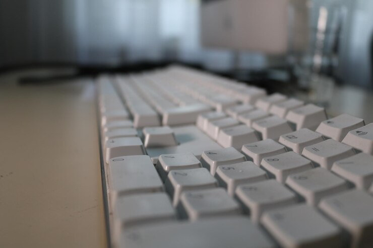 Photo close-up of computer keyboard