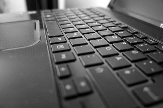 Photo close-up of computer keyboard