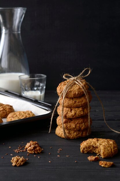 Foto prossimo piano dei biscotti sul tavolo