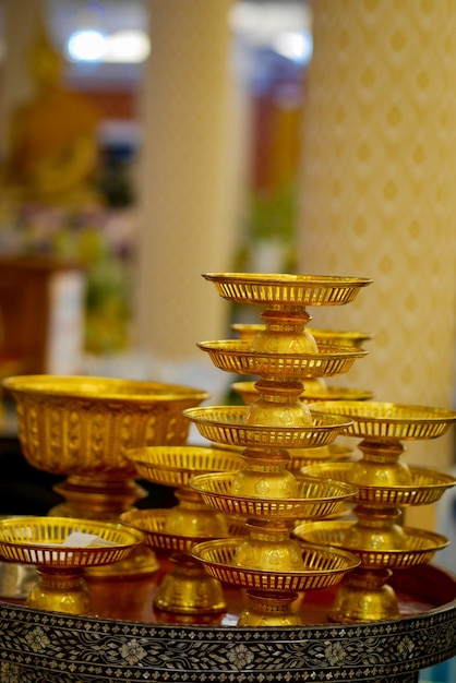 Photo close-up of cross on table