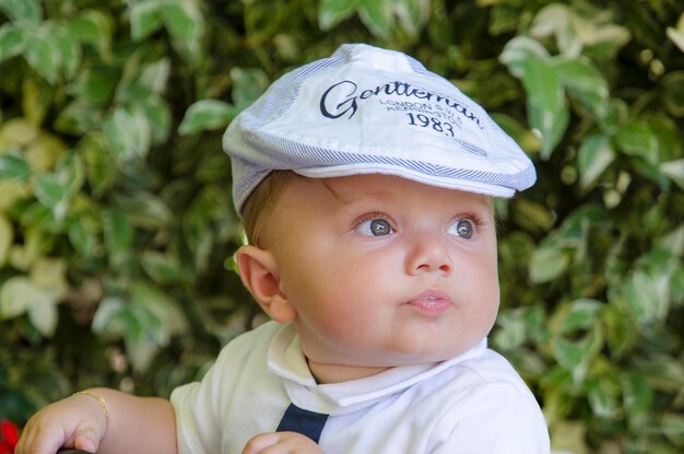 Foto close-up di un bambino carino