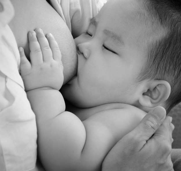 Photo close-up of cute baby boy