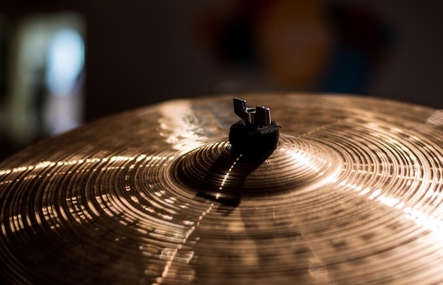 Photo close-up of cymbal