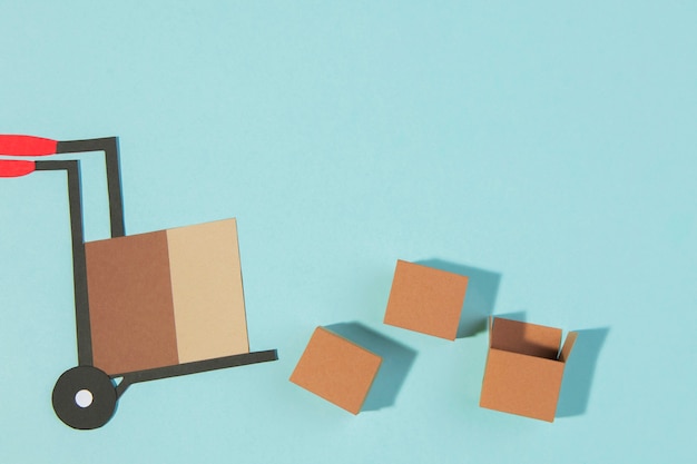 Photo close-up delivery man carrying box