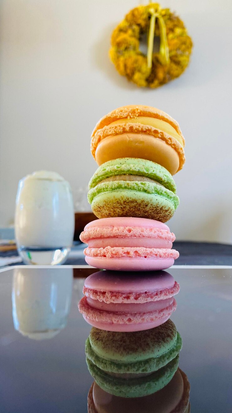 Photo close-up of dessert on table