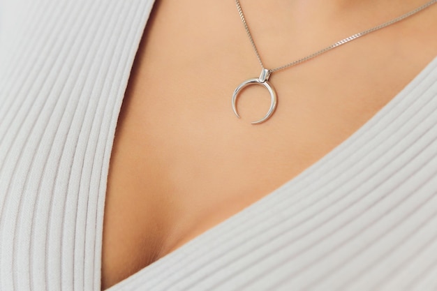 Close up Detail of a Beautiful Necklace in Glamour Shot Image of a beautiful precious piece around model s neck