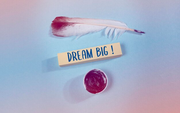 Primo piano di dream big word, business concept idea