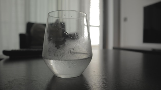 Photo close-up of drink on table at home