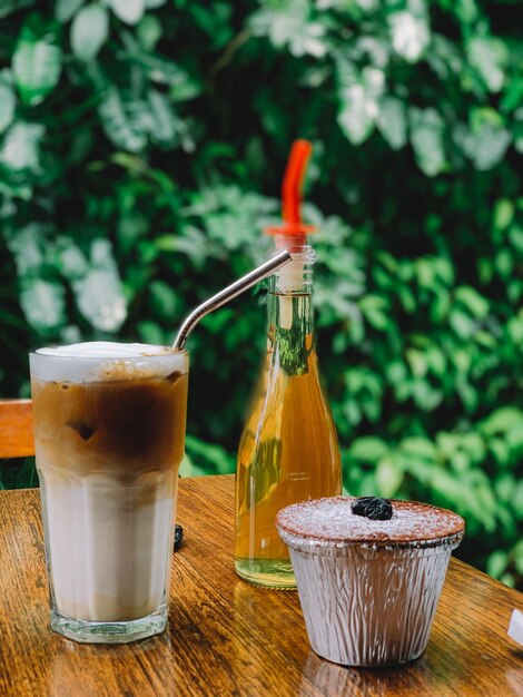 Photo close-up of drink on table