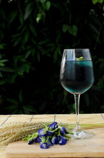 Photo close-up of drink on table