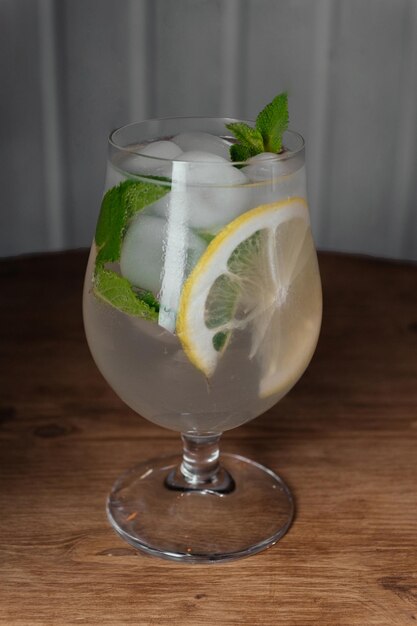 Photo close-up of drink on table