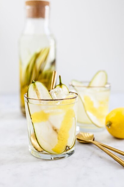 Photo close-up of drink on table