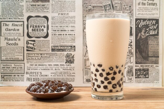 Photo close-up of drink on table