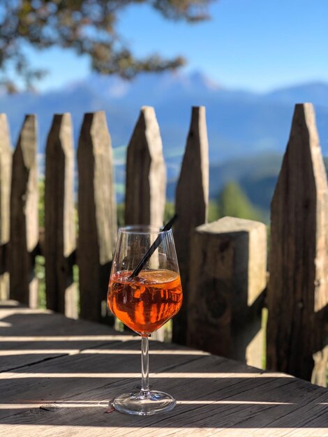 Photo close-up of drink on table