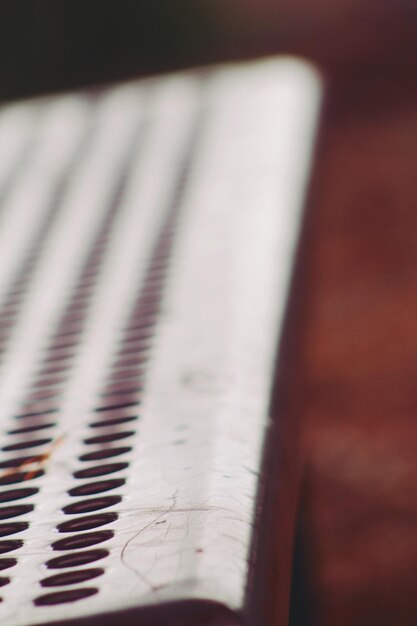 Photo close-up of empty bench