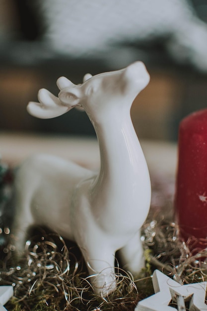 Photo close-up of figurine on table