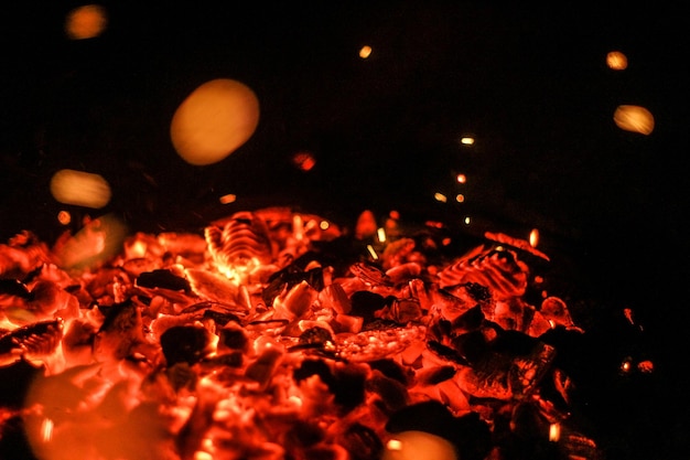 Photo close-up of fire crackers at night