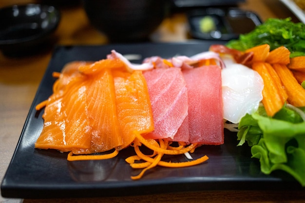 Photo close-up of fish on plate