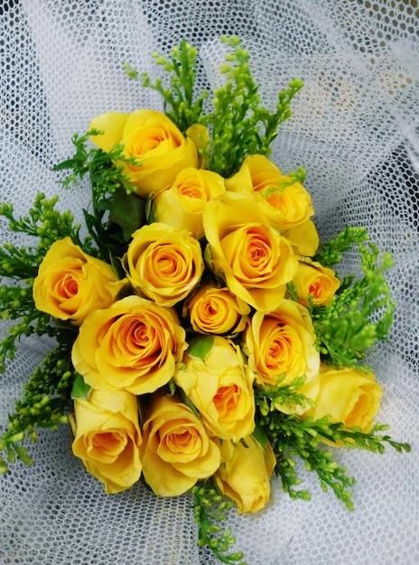 Foto close-up di un bouquet di fiori