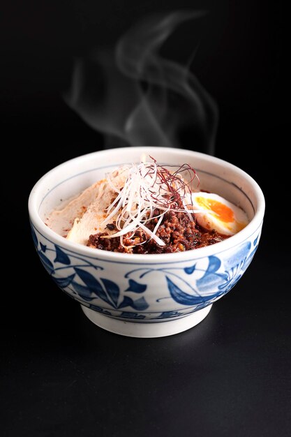 Photo close-up of food in bowl on table