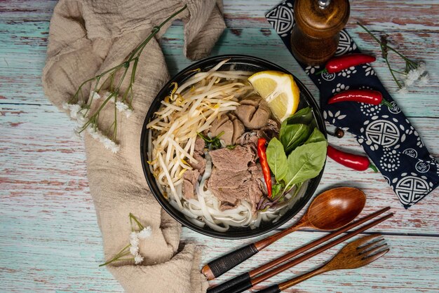 Photo close-up of food in bowl on table