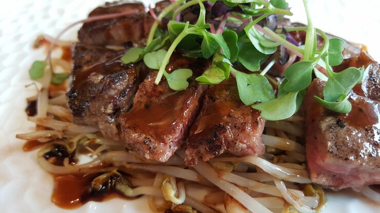 Photo close-up of food in plate