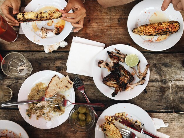 Photo close-up of food in plate