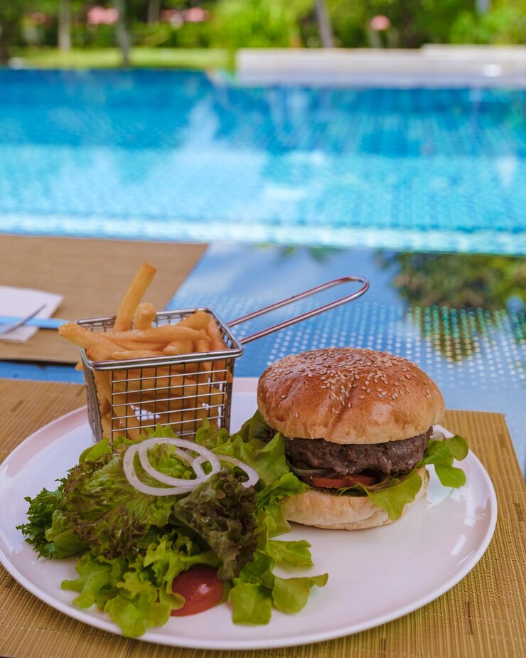 Photo close-up of food served in plate