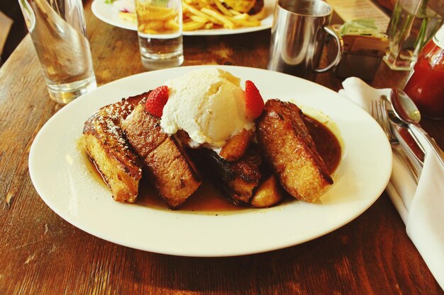 Photo close-up of food served in plate