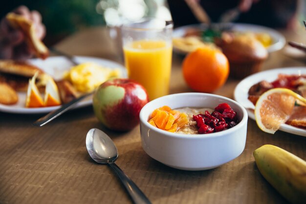 Photo close-up of food on table