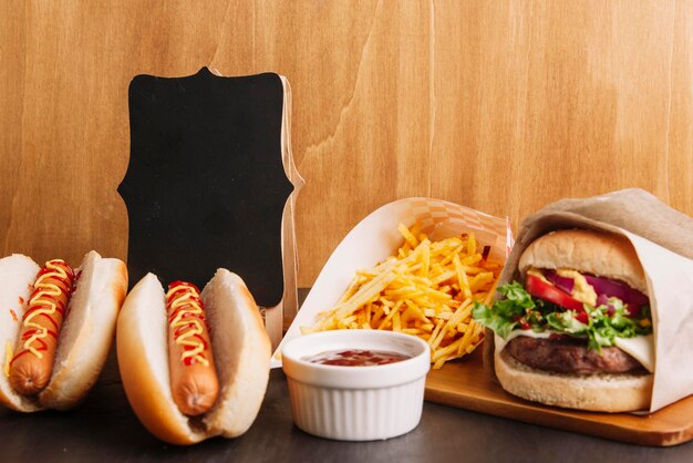 Photo close-up of food on table